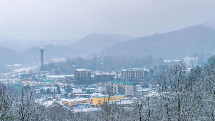 How Cold Is It In Gatlinburg During Christmas?